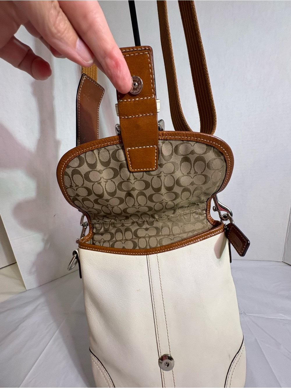 Coach Vintage Tan Leather-Trim Crossbody / Shoulder Bag - Picture 6 of 10